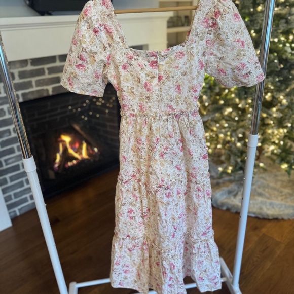 White floral eyelet lace dress - Picture 2 of 3